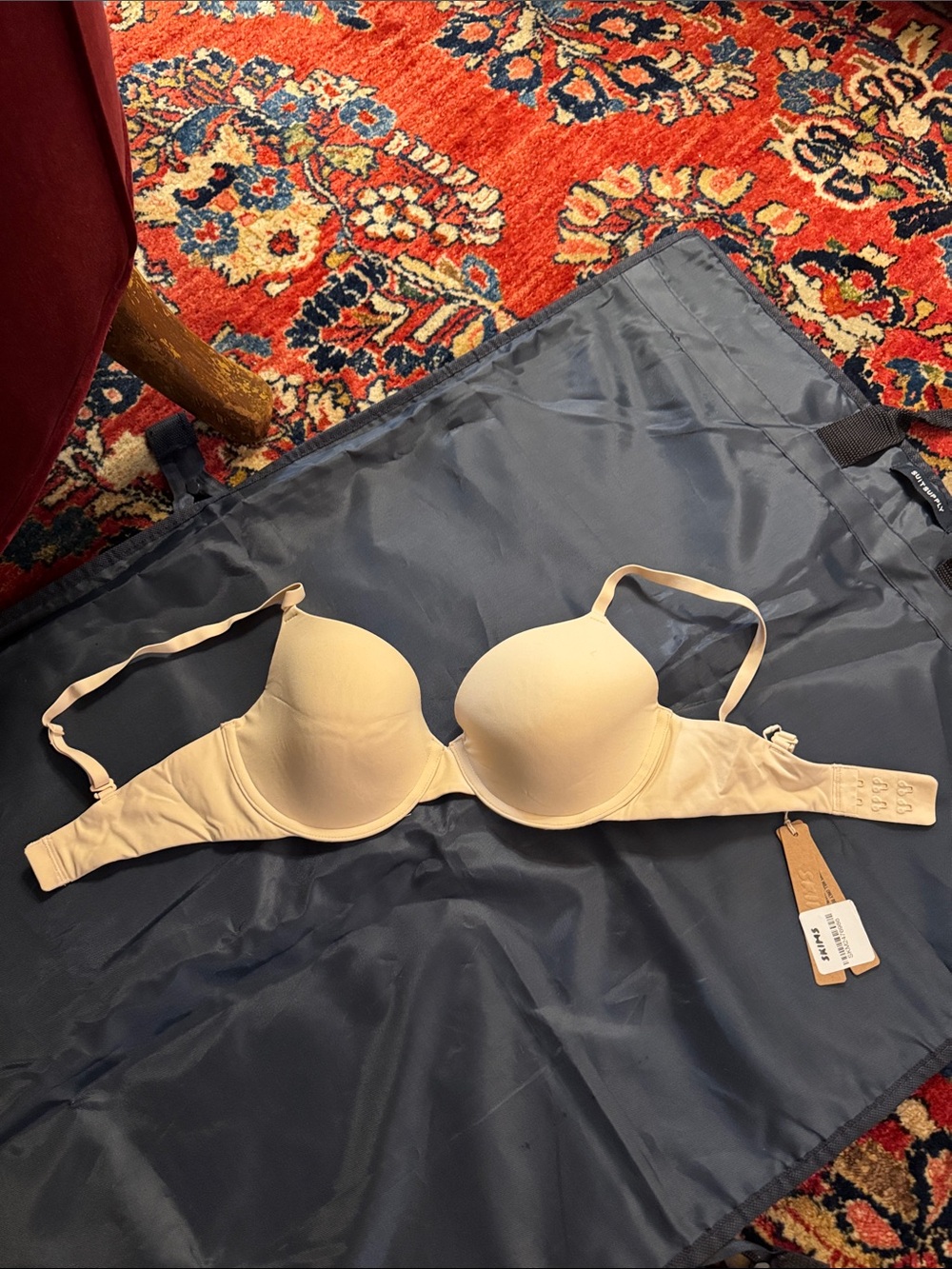 SKIMS Light Nude Contour T-Shirt Bra